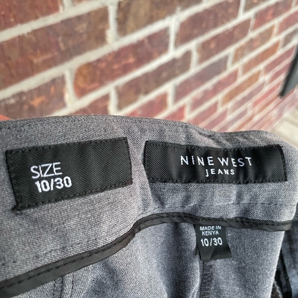 Ladies Nine West Gray Dressy Pants Slacks Size 10 Average - Picture 13 of 13